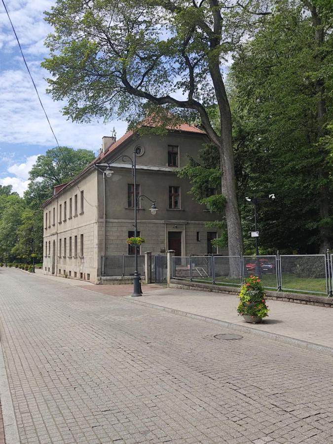 Apartament Przy Zamku Pszczyna Luaran gambar