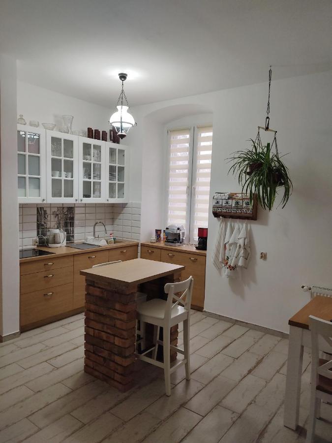 Apartament Przy Zamku Pszczyna Luaran gambar