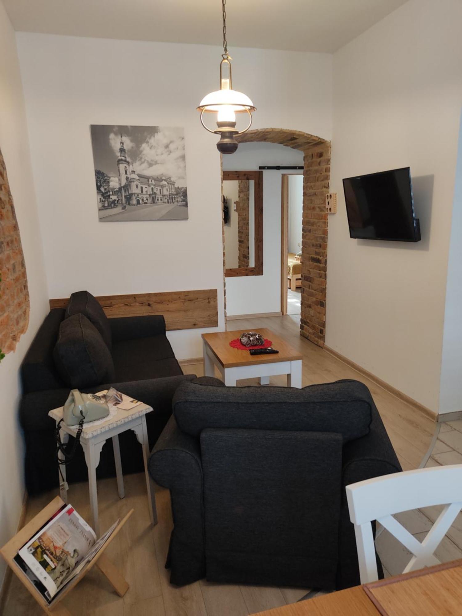 Apartament Przy Zamku Pszczyna Luaran gambar